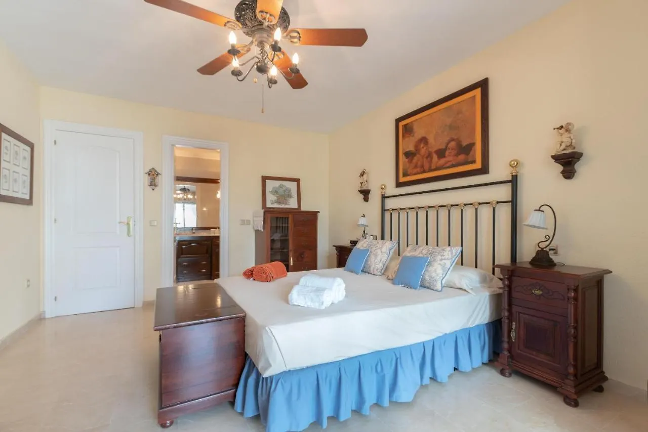 Apartamento Las Chapas Marbella