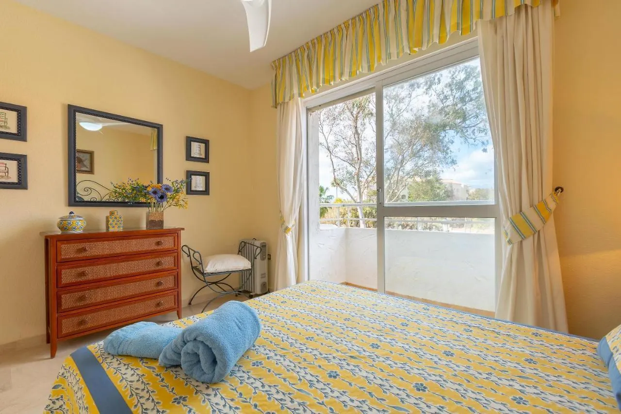 Apartamento Las Chapas Marbella